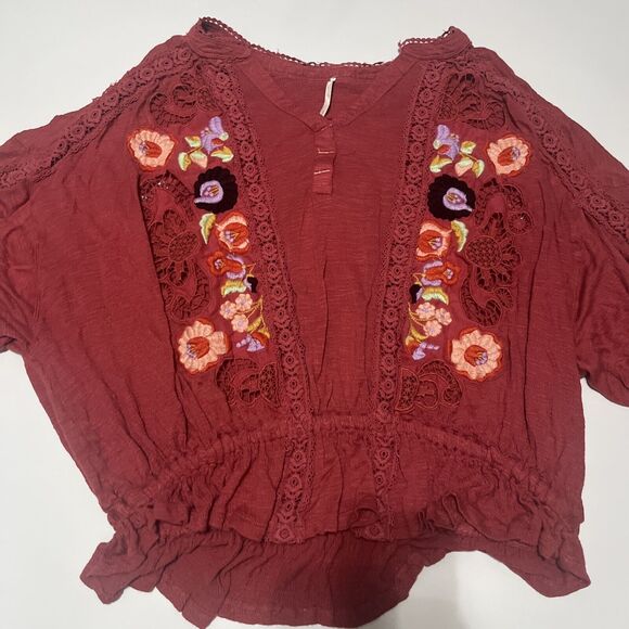 Free People Serafina Embroidered Floral Crochet Boho Top in Sangria Combo S - Picture 6 of 12